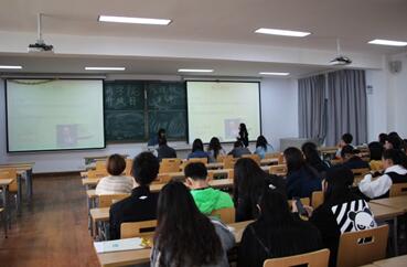 商学院开放日举行关于代理权的演讲