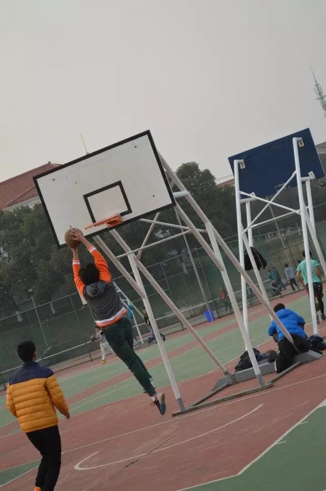 趣味运动会，绽放冬日活力